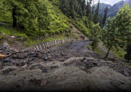 char dham heavy rain